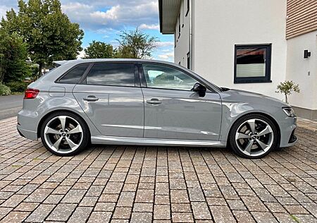 Audi RS3 2.5 TFSI S tronic quattro Sportback