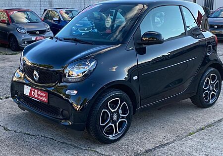 Smart ForTwo Turbo90PS_Panorama_Teilleder*Navi_JBL_RFKamera_