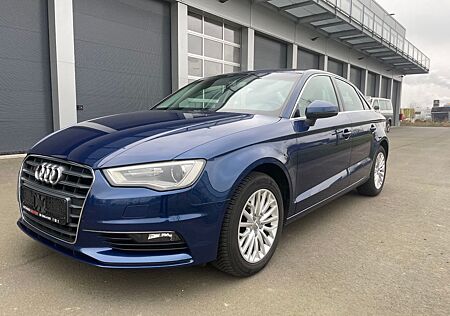 Audi A3 Limousine Xenon SHZ PDC Navi