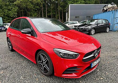 Mercedes-Benz B 180 AMG Line