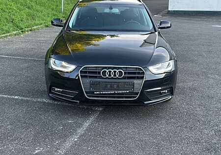 Audi A4 2.0 TDI 100kW ultra Attraction Avant