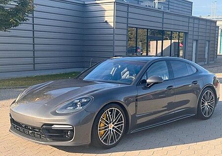 Porsche Panamera 4.0 V8 Biturbo 4 S 45 Diesel NP 191.585