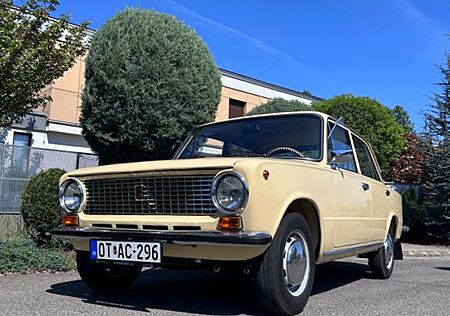 Lada 1200 1200S 21013 Mit Oldtimer Prühfung!!!