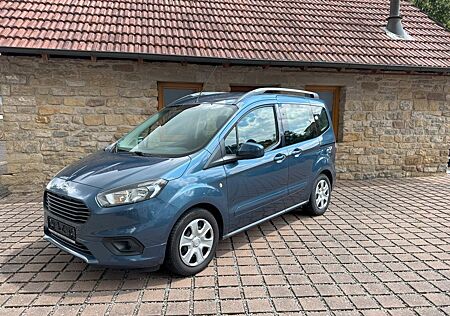 Ford Tourneo Courier gebraucht kaufen Ford Tourneo Courier Trend - 1.Hand!