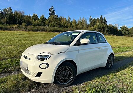 Fiat 500E ACITON Limousine 23,8 kWh
