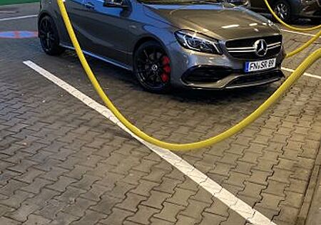 Mercedes-Benz A 45 AMG Mercedes-AMG A 45 4MATIC DCT Merced...