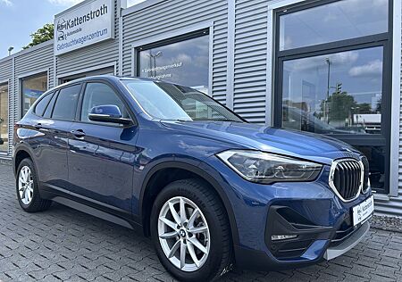 BMW X1 sDrive18i Lenkradheiz HeadUp Pano DriAsPl