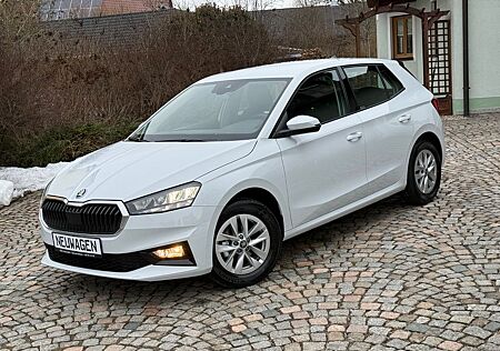 Skoda Fabia Selection / Sitzheizung / Kamera / Alu