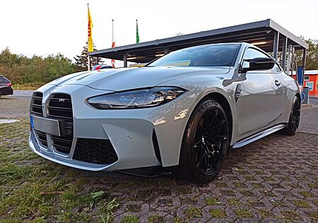 BMW M4 G82 | Brooklyn Grey | Top Zustand