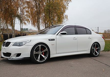BMW M5 E60 "AC SCHNITZER"
