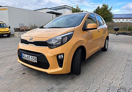 Kia Picanto 1.0 Dream-Team Edition Dream-Tea...