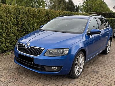 Skoda Octavia 2.0 TDI DSG Style Combi Style