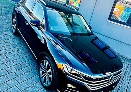 VW Touareg Volkswagen 3.0 V6 TDI / Voll / UPE 110k Euro