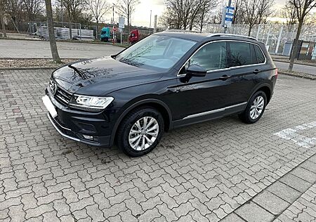 VW Tiguan Volkswagen Highline BMT/Start-Stopp 4Motion