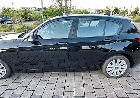 BMW 116 gebraucht kaufen BMW 116i Schwarz, Klein, sportlich. Preis reduziert