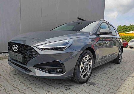 Hyundai i30 SW DCT 1.5 MJ25*Navi*LED*Shzg*PDCv&h*Cam*16