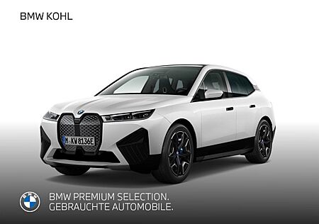 BMW iX gebraucht kaufen BMW iX 40 xDrive Sportpaket Panoramadach Harman Kard