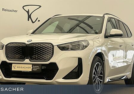 BMW iX1 XDRIVE30 A AHK Pano SHZ RFK HUD ACC LC 360°