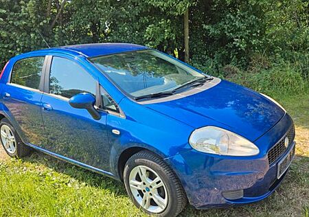 Fiat Punto 1.2 8V Active Active TÜV NEU