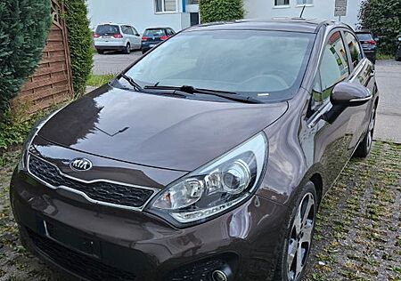 Kia Rio 1.4 Platinum Edition Platinum Edition