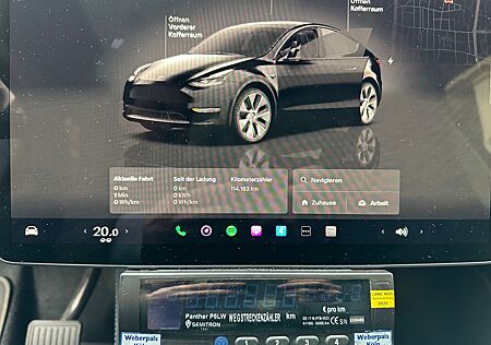 Tesla Model Y LR mit Wegstreckenzähler Dual Motor AWD