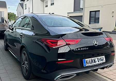 Mercedes-Benz CLA 220 d 4MATIC - AMG-Line | TOP Zustand