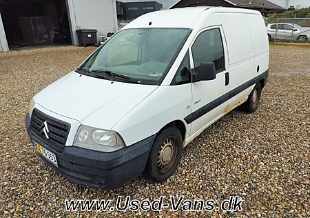 Citroën Jumpy 2,0 HDI Gebrauchte mit röst in panele.