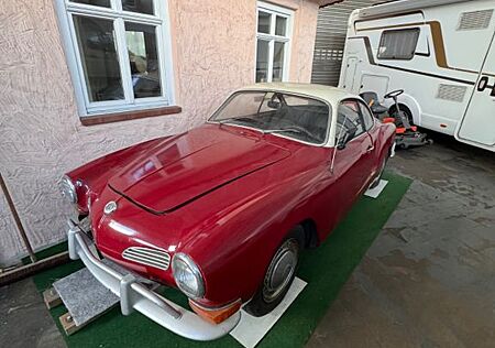 VW Karmann Ghia Volkswagen