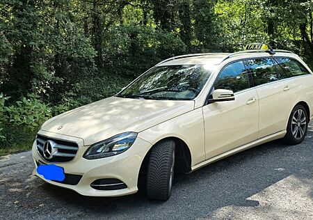 Mercedes-Benz E 220 T-Model Taxi Avantgarde