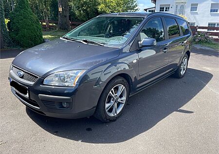 Ford Focus Turnier 1.8 Fun