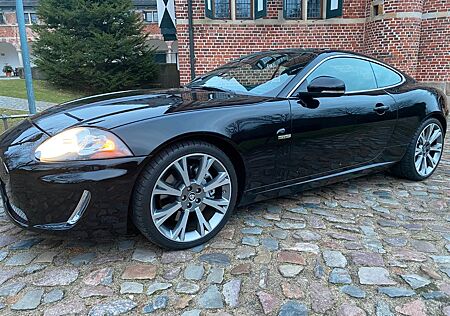 Jaguar XK Coupe 5.0 V8 BRD Modell