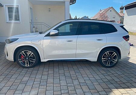 BMW X1 xDrive25e M SPORT PRO,UVP 70.300.-