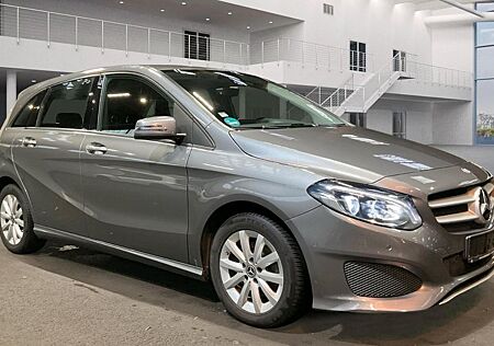 Mercedes-Benz B 200 (CDI) D