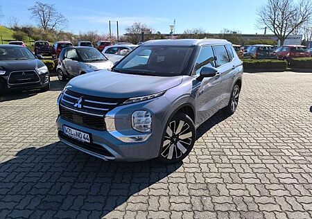 Mitsubishi Outlander 2.4L PHEV TOP