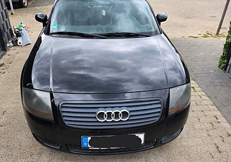Audi TT Roadster 1.8T 110KW -