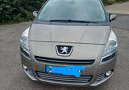 Peugeot 5008 1.6 Style 155 THP Style
