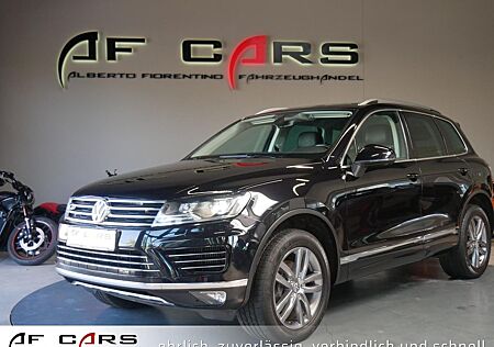 VW Touareg Volkswagen R Line Terrain Tech 4M AHK Kamera Standh