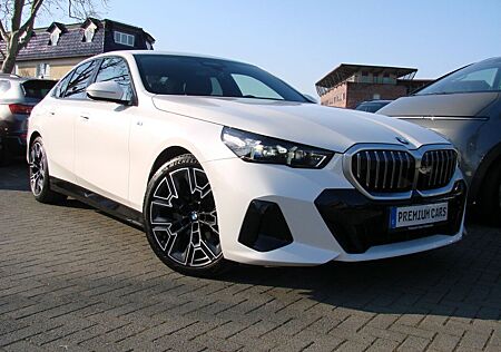 BMW 520d 520 M Sport Pro Xdrive ACC 360º H&K ACC HUD