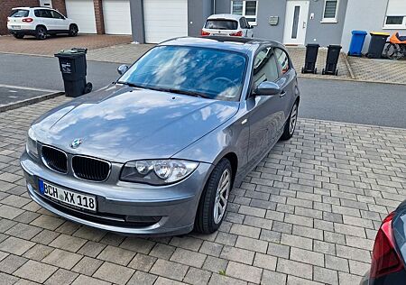 BMW 118i - *TÜV diesen Monat NEU*