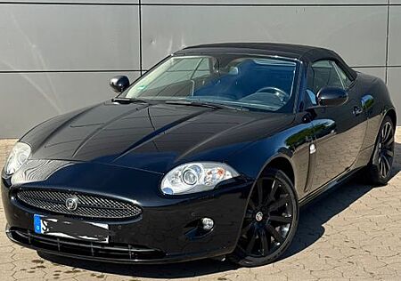Jaguar XK 3.5L V8 Cabriolet - V8 3fach Schwarz-Navi