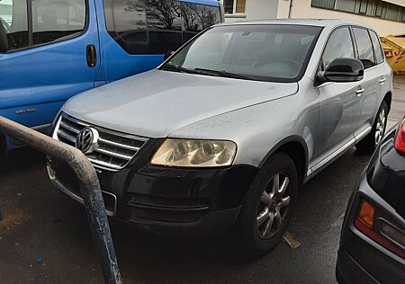 VW Touareg Volkswagen 3.2 V6 Tiptronic Individual Individual