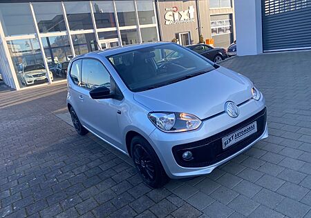 VW Up Volkswagen ! 1.0 44kW KLIMA move !