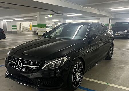 Mercedes-Benz C 43 AMG Mercedes-AMG C 43 4MATIC T Autom. M...