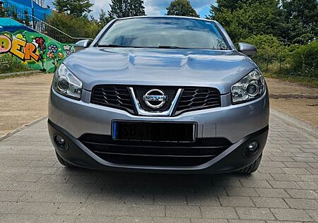 Nissan Qashqai 2.0 Benzin