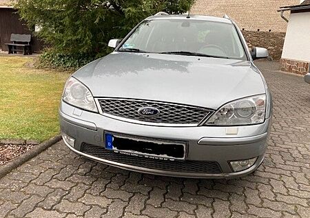 Ford Mondeo TDCi Titanium Xenon Leder