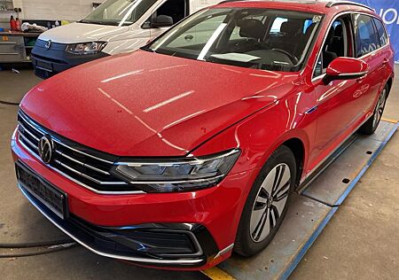 VW Passat Variant Volkswagen GTE 1.4 TSI /TRAVEL/CAM/VIRTUAL/