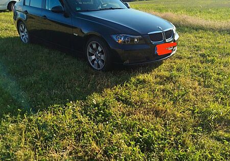 BMW 318i -