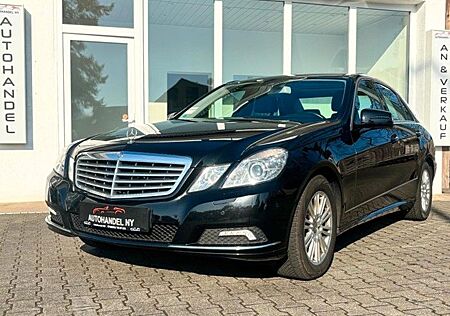 Mercedes-Benz E 200 Mercedes CGI Elegance, Pano, Xenon, Leder