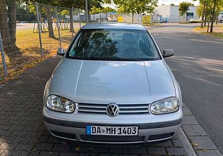 VW Golf Volkswagen 1.4 Edition TÜV 06/2027