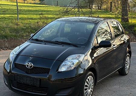 Toyota Yaris Cool Edition TÜV NEU INSPEKTION NEU